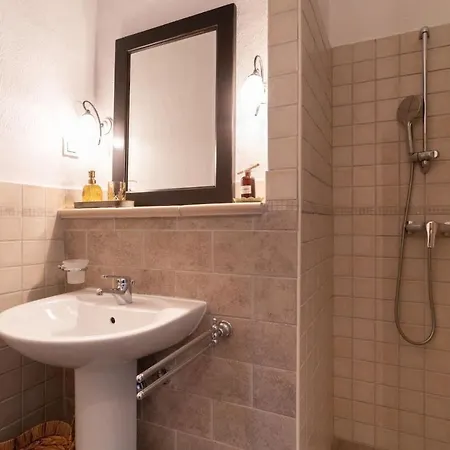 Villa Family Aryana With Pool In Porec *